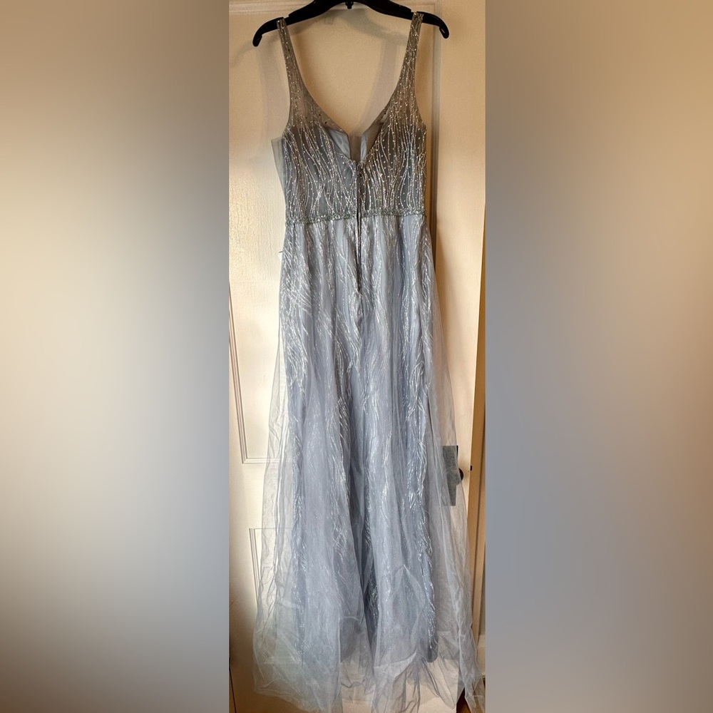 Sparkly bridesmaid/mother of the bride/homecoming/prom dress. Never worn.